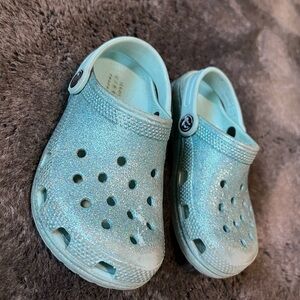 Kids Glitter Clogs - Light Blue